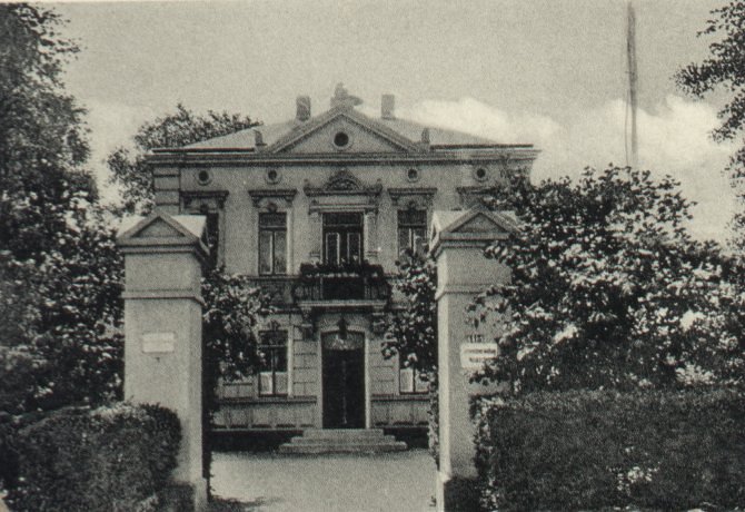09 - RWE Bautrupp mit LKW im Landkreis ca 1930 (anonym Stuebben)